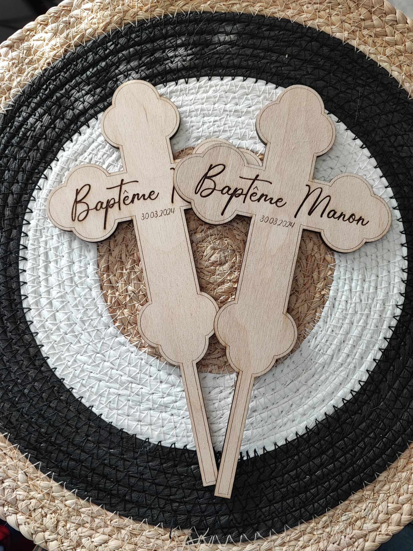 Cake Topper en Bois Personnalisé - Baptême (Croix)